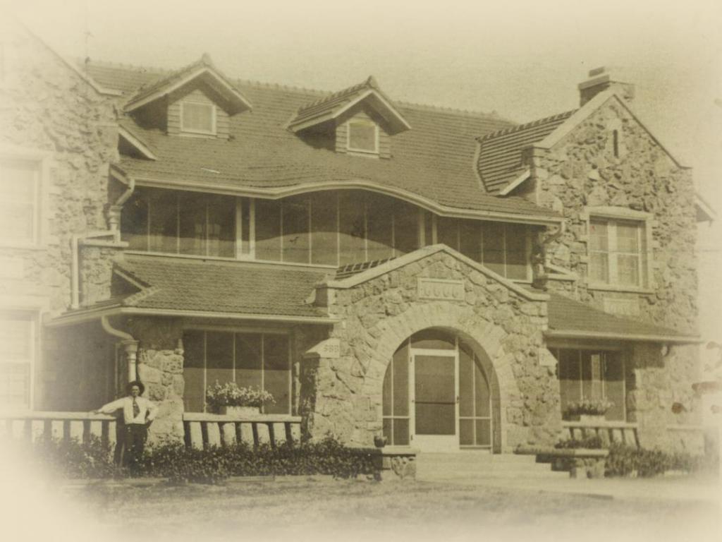 6666 Big House under construction