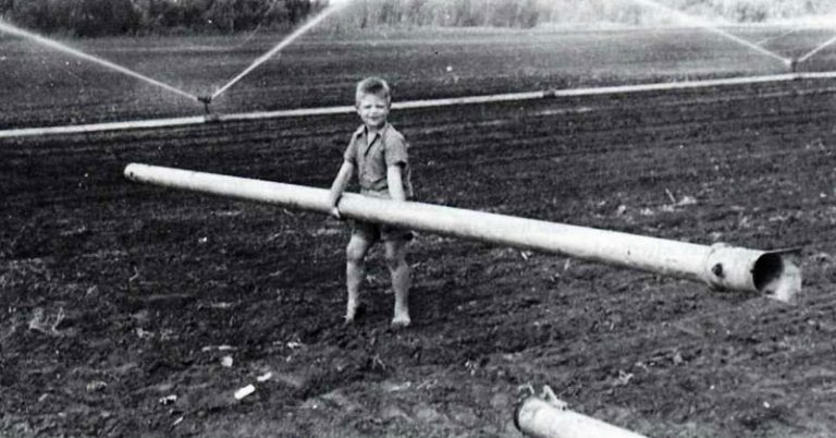 Aluminum Irrigation Pipe 1946