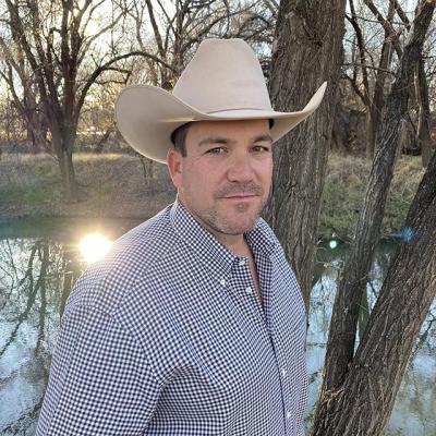 Profile picture for user Charlie Middleton