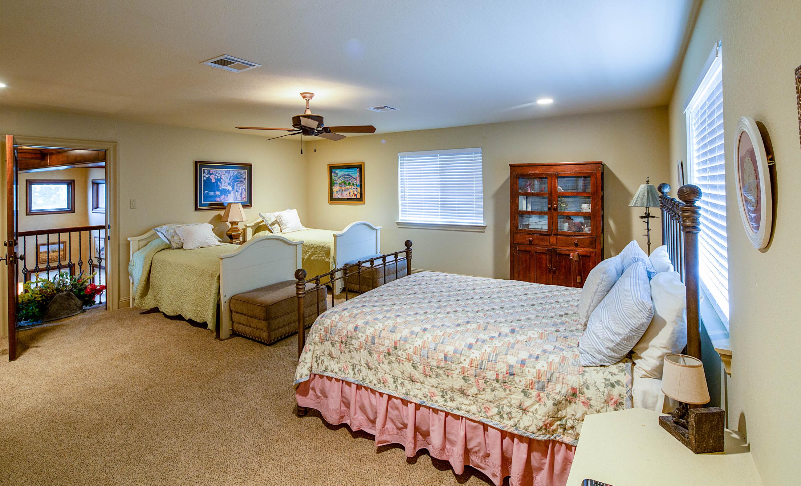 Indian Hills Ranch property photograph 17