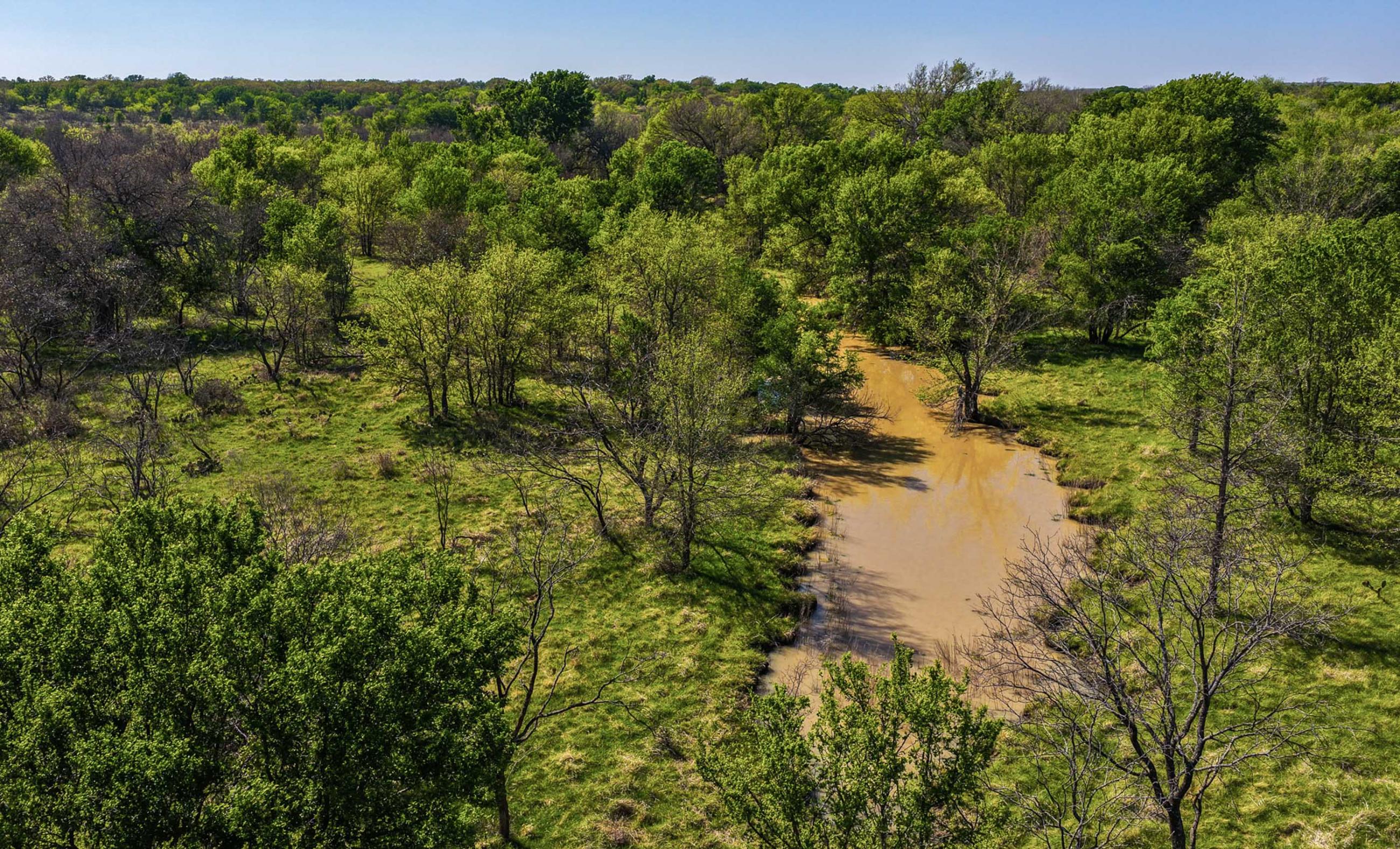 Oak Creek Ranch property photograph 8