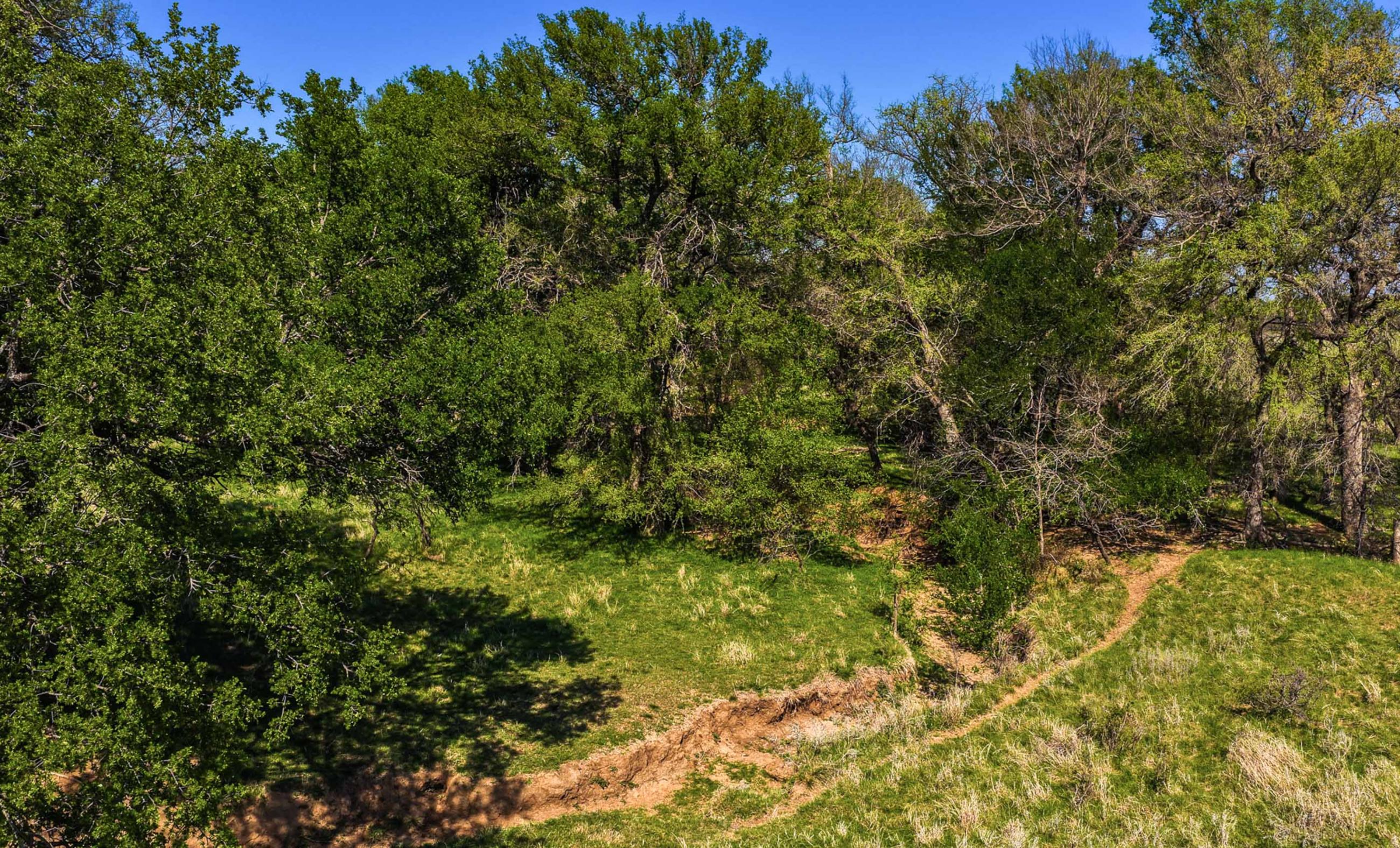 Oak Creek Ranch property photograph 16