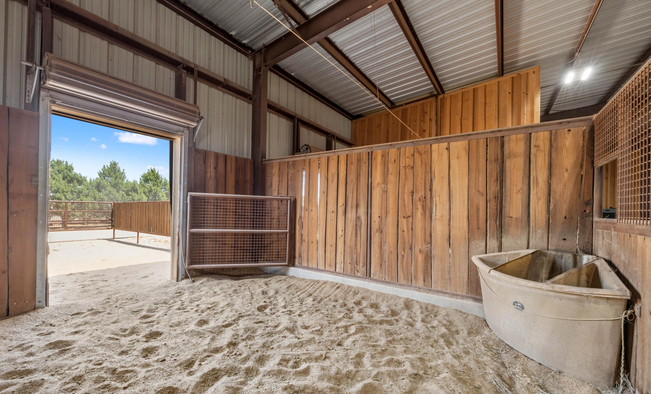 7B Ranch property photograph 19