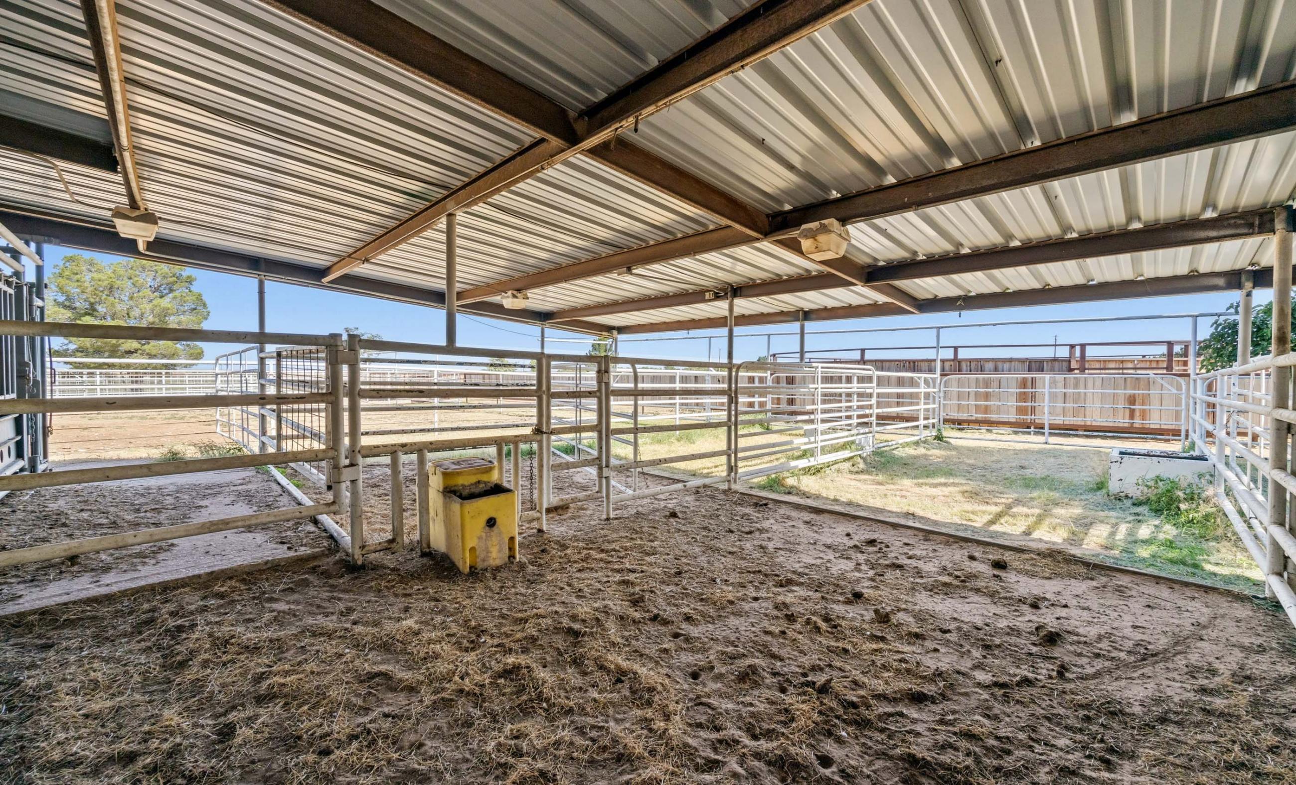 7B Ranch property photograph 36