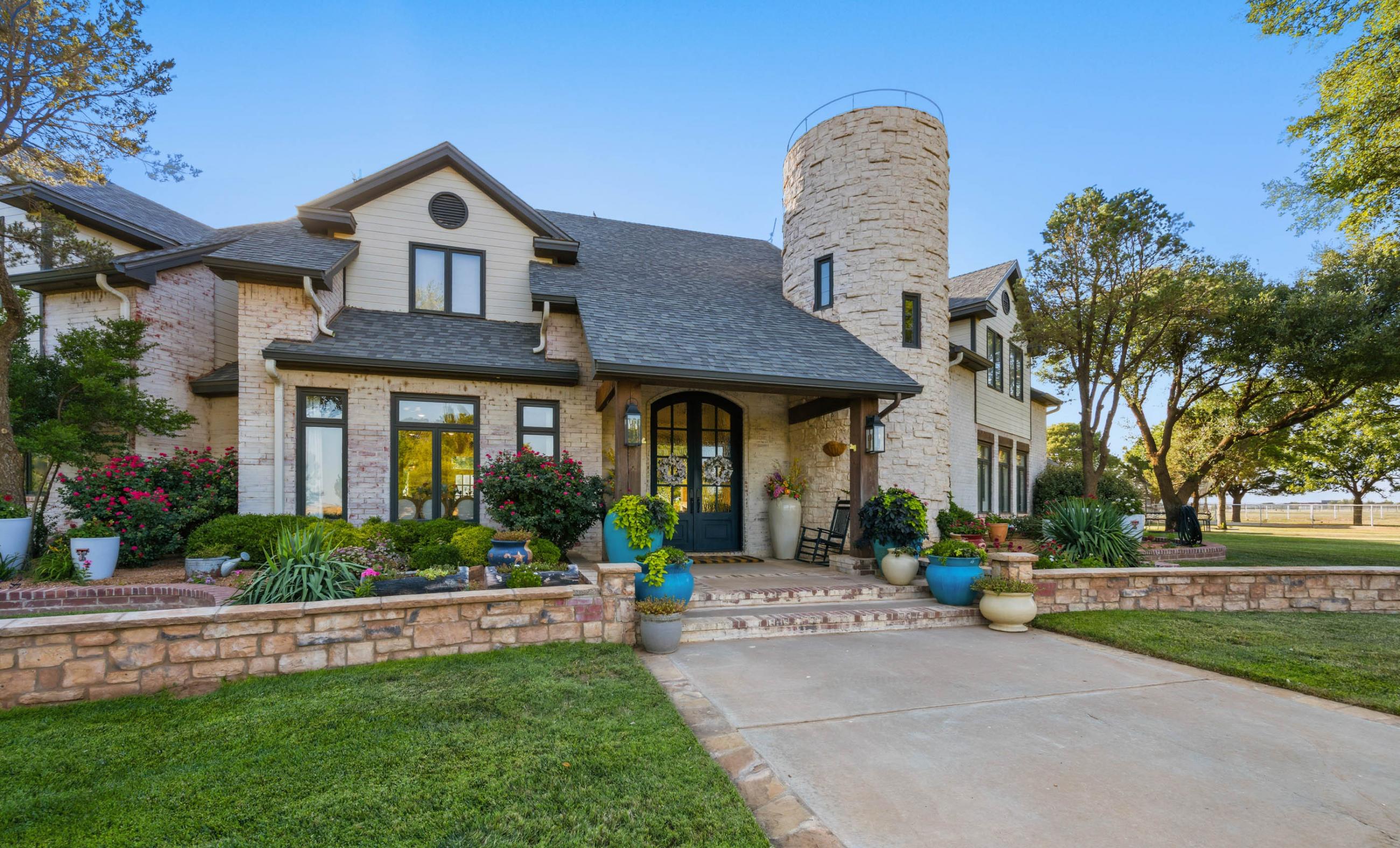 7B Ranch property photograph 40