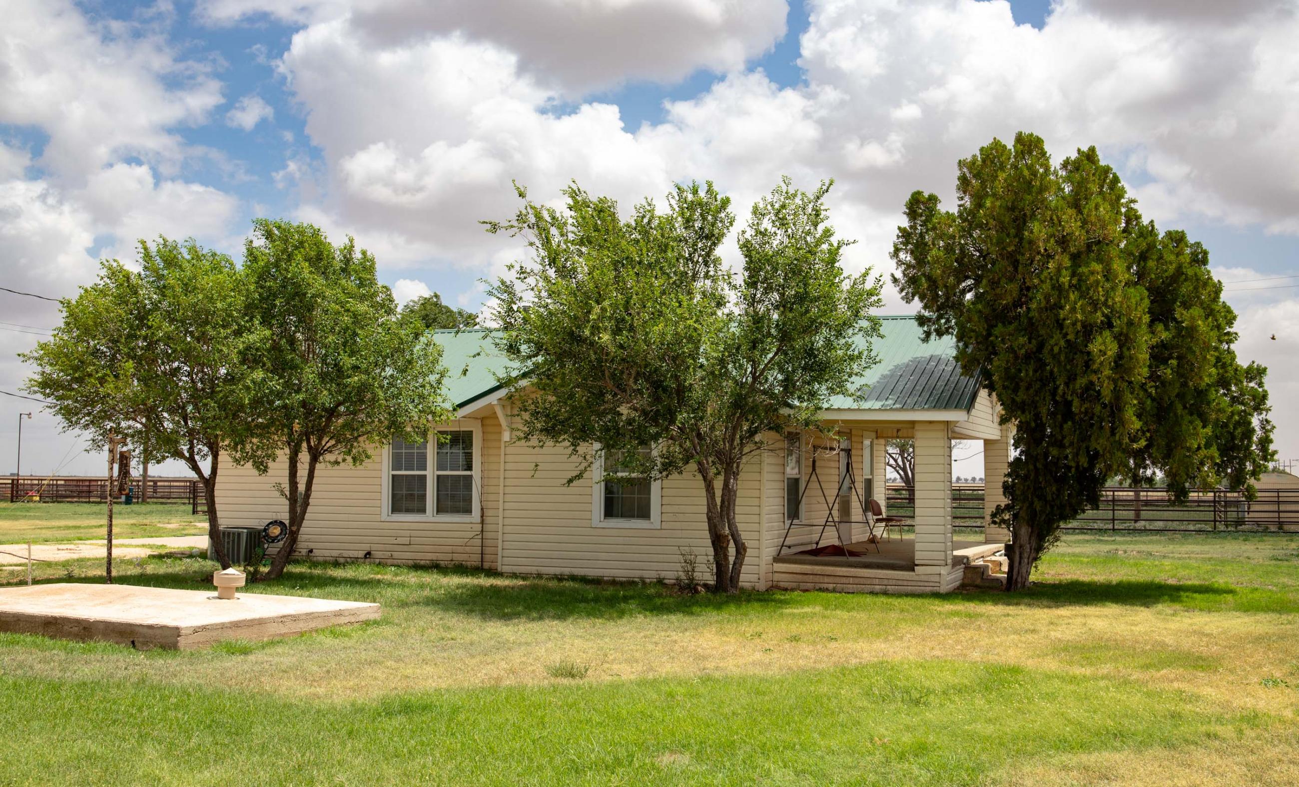 Lubbock County Cattle & Horse Ranch property photograph 12