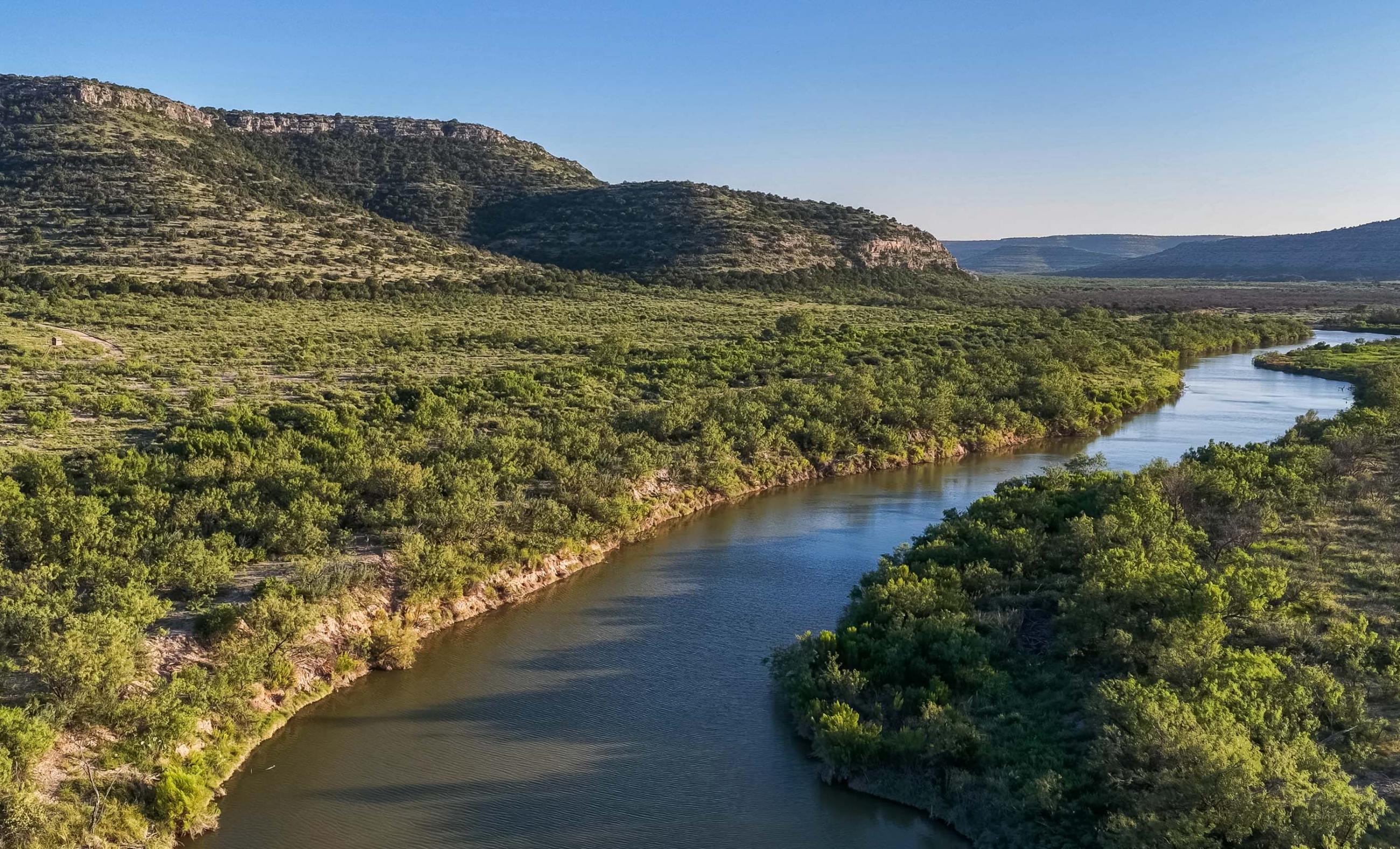 Dillard Pecos River Ranch property photograph 2