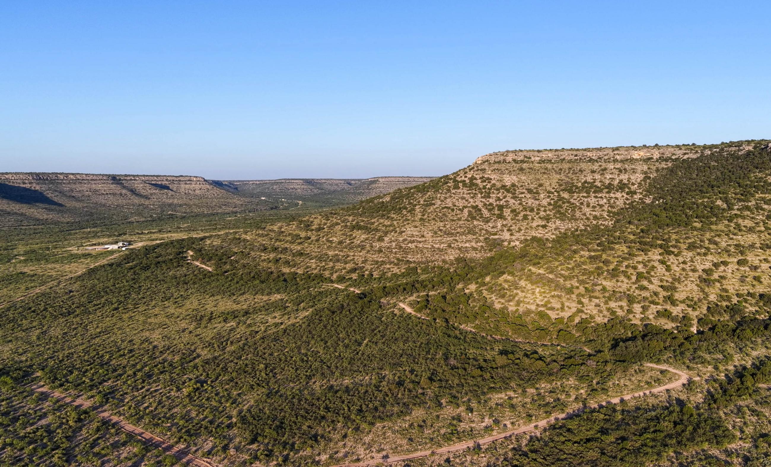 Dillard Pecos River Ranch property photograph 4
