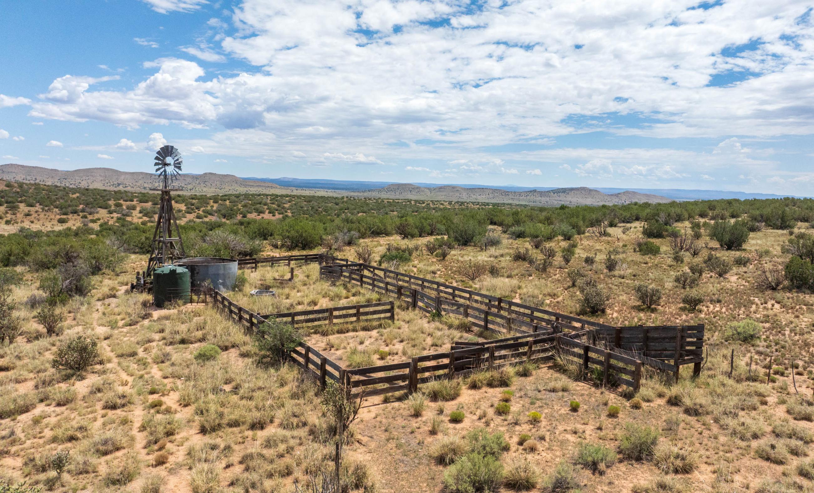 Sierra Larga Ranch property photograph 12